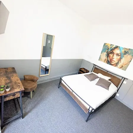 Beautour Hotel *